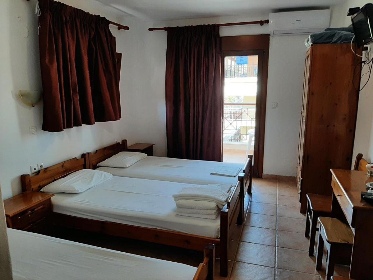 Hotel Kosmas ซาร์ตี ภายนอก รูปภาพ