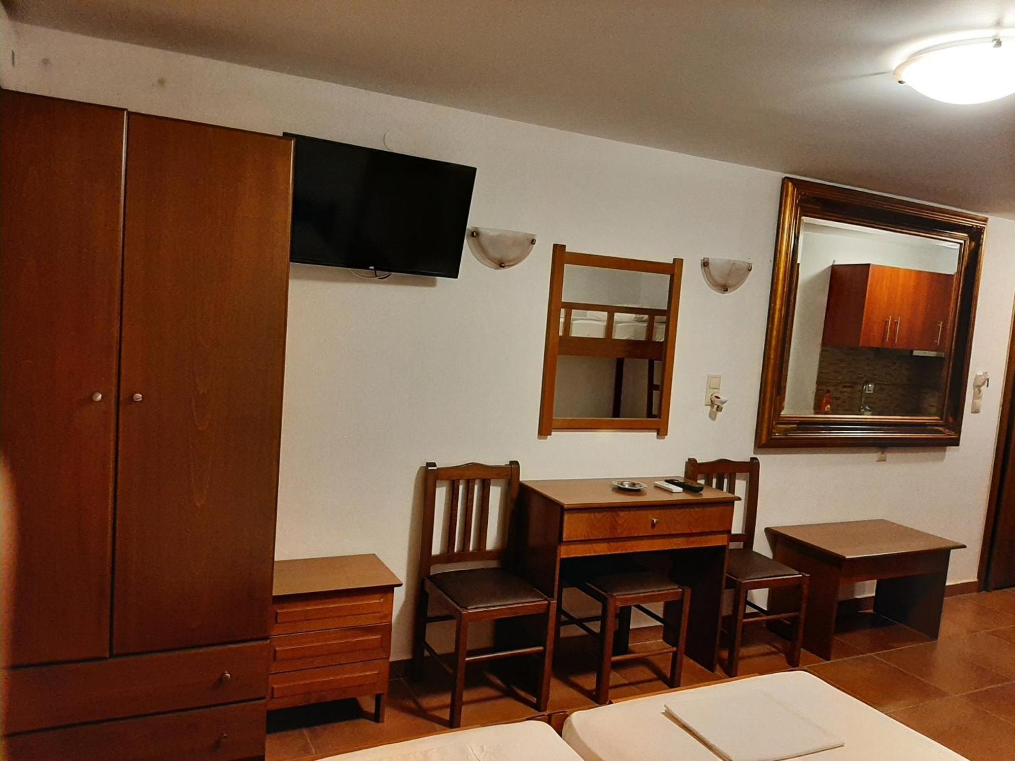 Hotel Kosmas ซาร์ตี ห้อง รูปภาพ