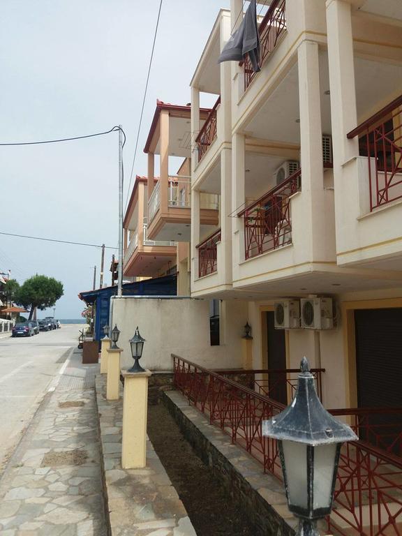 Hotel Kosmas ซาร์ตี ภายนอก รูปภาพ