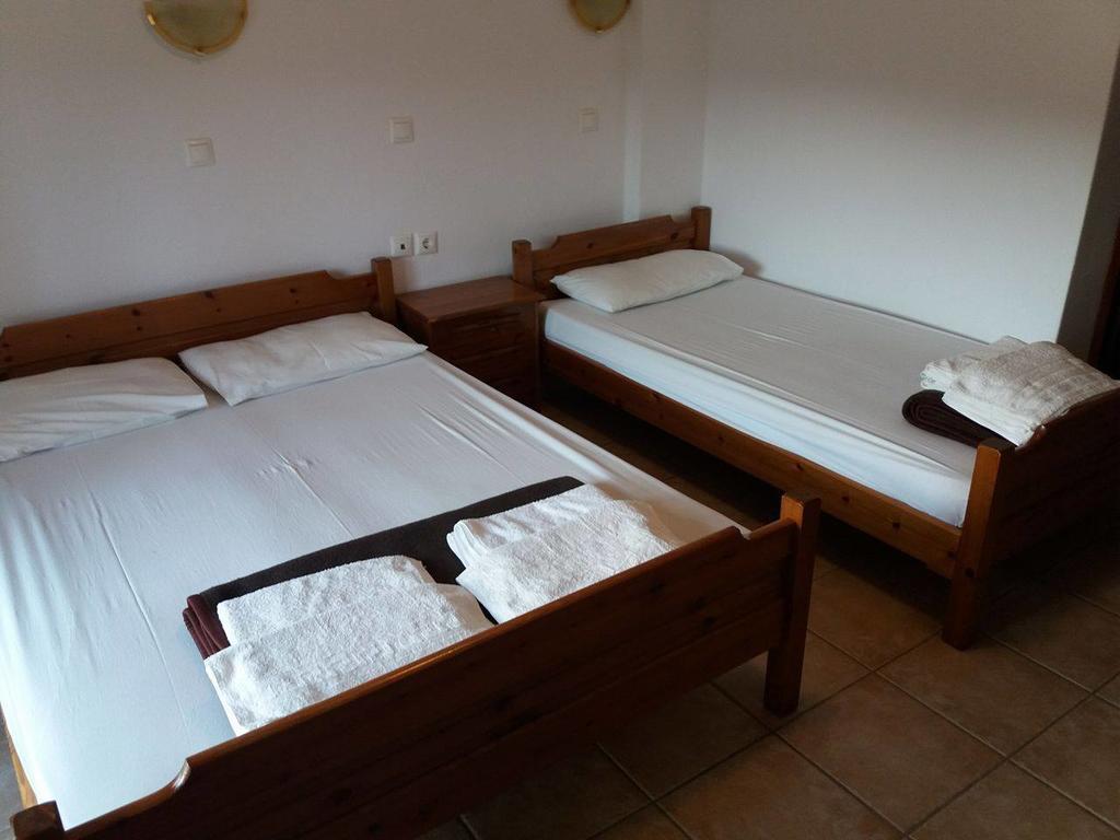 Hotel Kosmas ซาร์ตี ภายนอก รูปภาพ