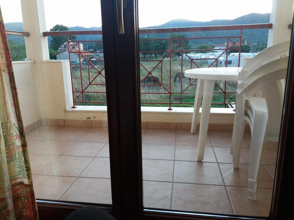 Hotel Kosmas ซาร์ตี ภายนอก รูปภาพ