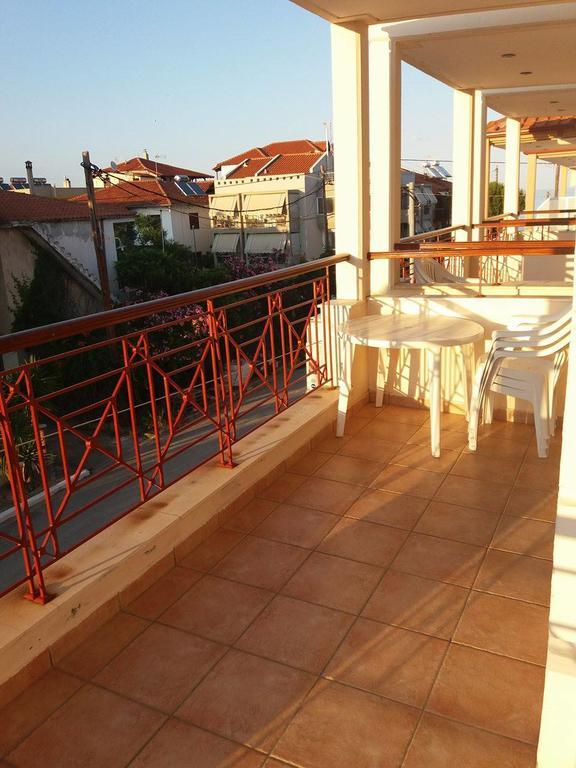 Hotel Kosmas ซาร์ตี ภายนอก รูปภาพ